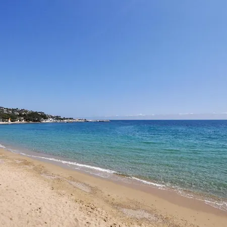 Apartmán 1 Bedroom Awesome In Sainte-Maxime