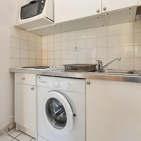 Appartement 1 Bedroom Beautiful In Sainte-Maxime