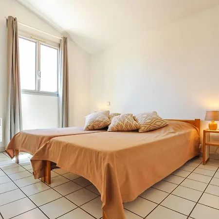 1 Bedroom Awesome In *